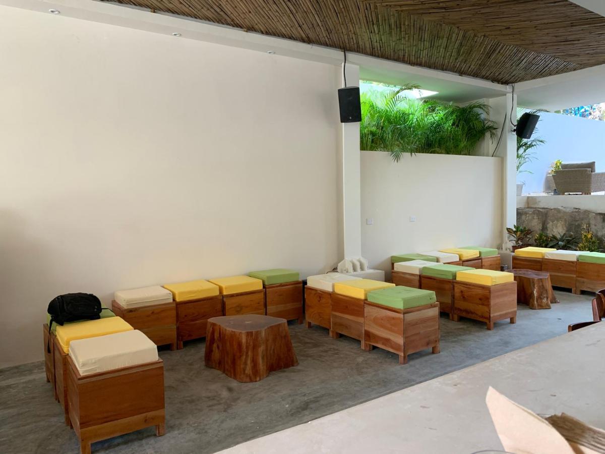 Oostel Smart Hostel - Tulum Pueblo (Adults Only) Exteriör bild