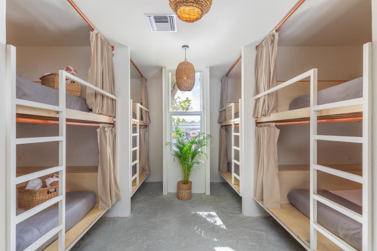 Oostel Smart Hostel - Tulum Pueblo (Adults Only) Exteriör bild