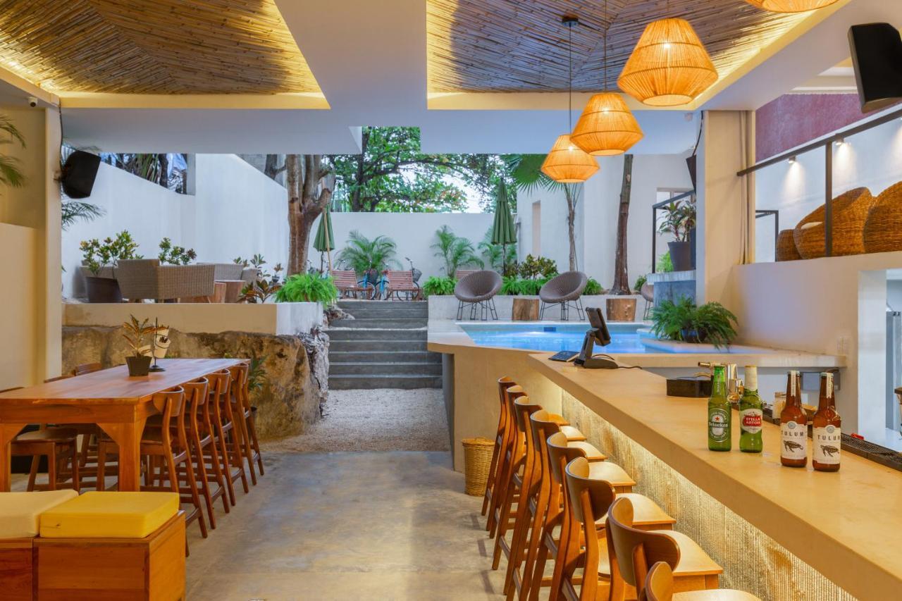 Oostel Smart Hostel - Tulum Pueblo (Adults Only) Exteriör bild