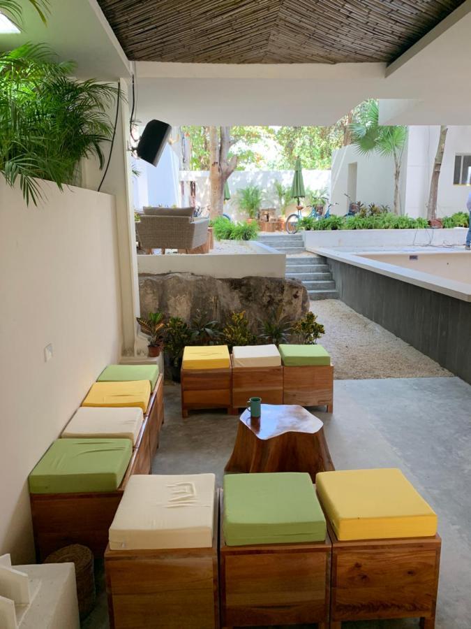 Oostel Smart Hostel - Tulum Pueblo (Adults Only) Exteriör bild