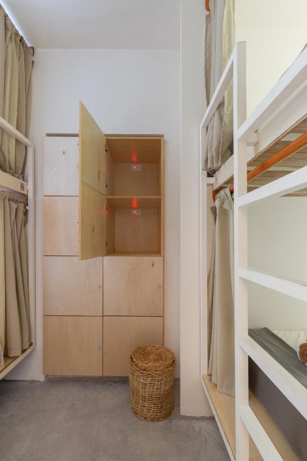 Oostel Smart Hostel - Tulum Pueblo (Adults Only) Exteriör bild