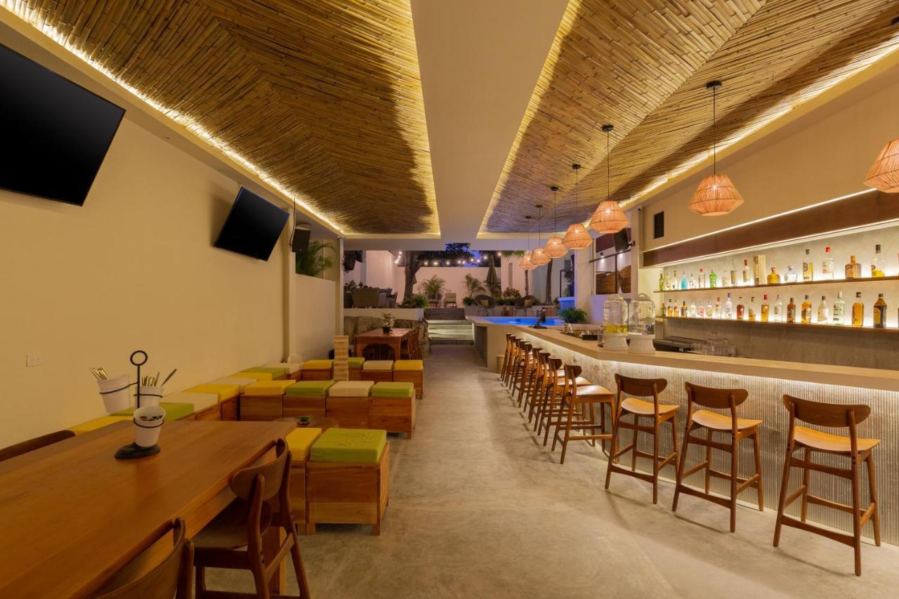 Oostel Smart Hostel - Tulum Pueblo (Adults Only) Exteriör bild