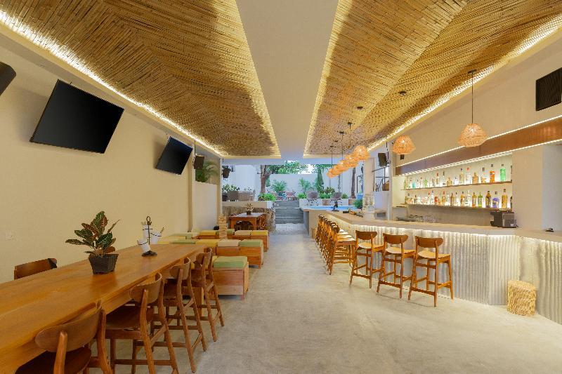 Oostel Smart Hostel - Tulum Pueblo (Adults Only) Exteriör bild