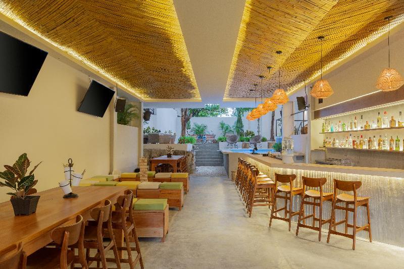 Oostel Smart Hostel - Tulum Pueblo (Adults Only) Exteriör bild